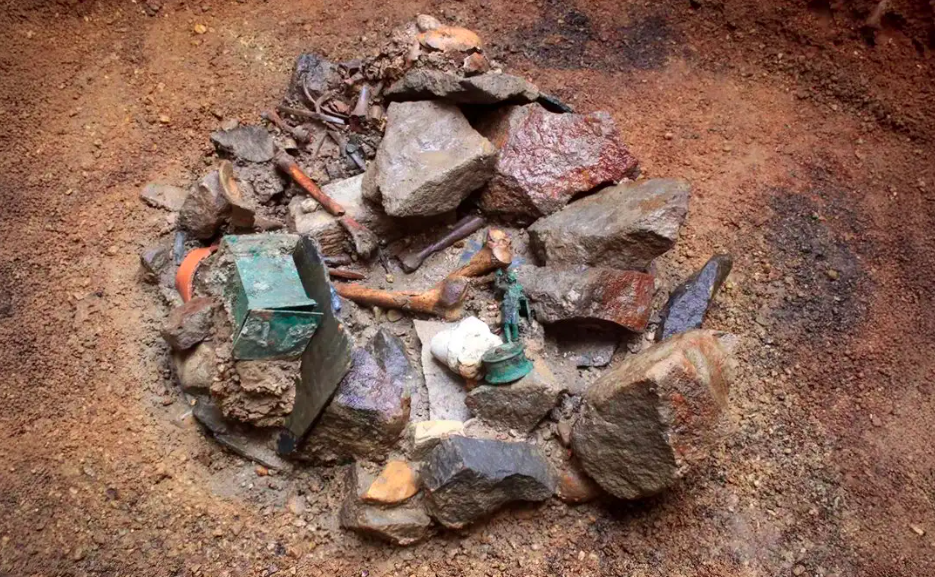 Descubren santuario romano bajo una escuela en Alemania