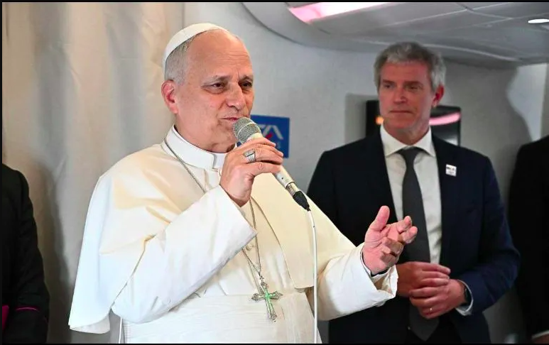 El Papa León lamenta que sus palabras se interpretaran como debate con Trump