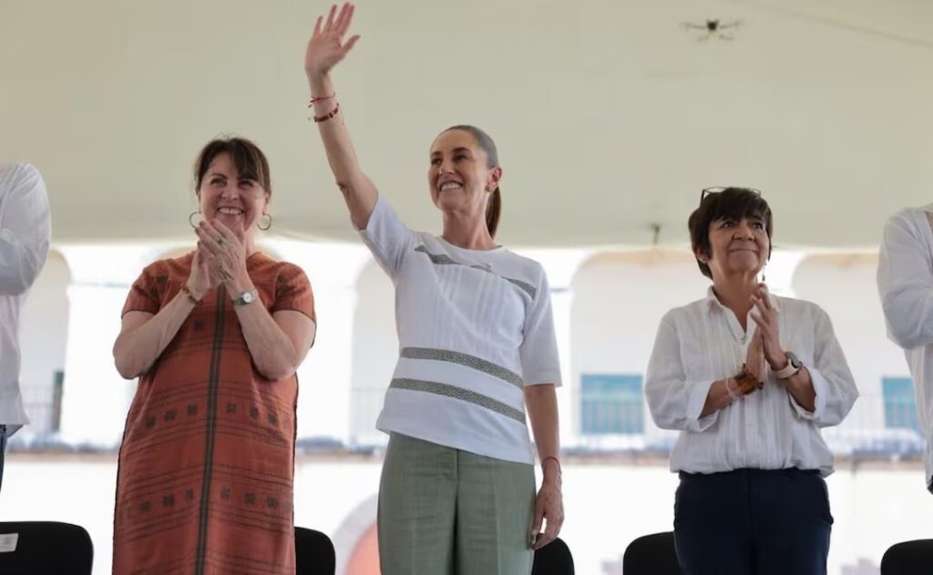 Sheinbaum admite caída en el precio del maíz y promete reforzar apoyos al campo