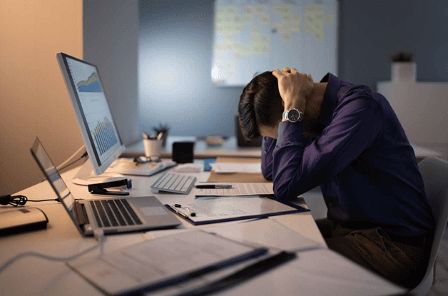 Jornada Laboral: proponen ausentarse de trabajo con goce de sueldo por salud mental