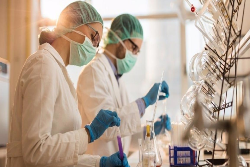 Sheinbaum impulsa nuevas reglas para fortalecer sector salud