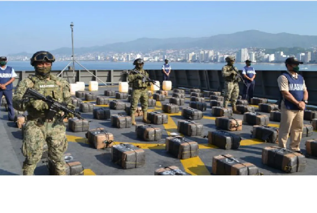 Marina intensifica operaciones contra narcotráfico y violencia