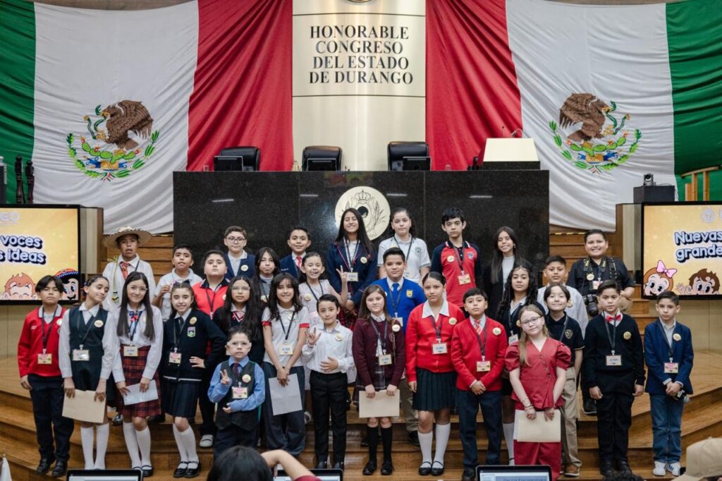 Niñas y niños toman la tribuna en Parlamento Infantil 2026 con ideas para Durango