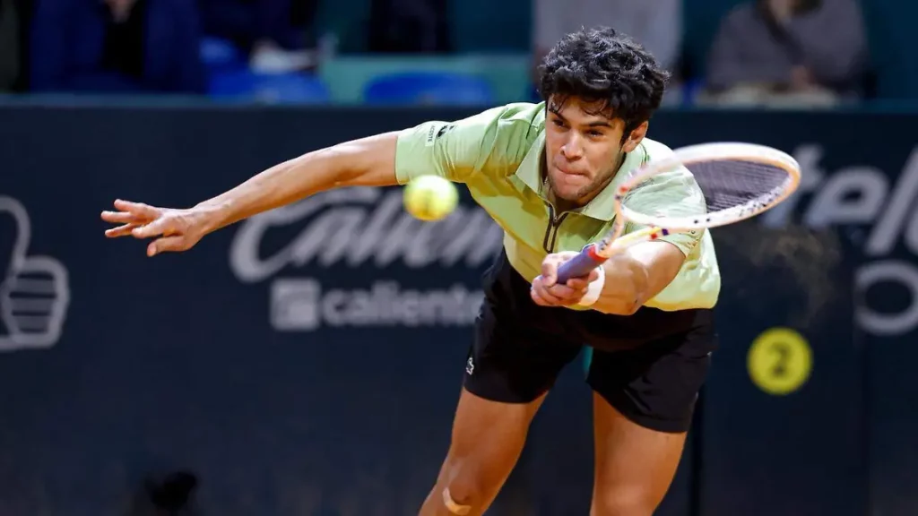 Rodrigo Pacheco sorprende en el Abierto de la Ciudad de México