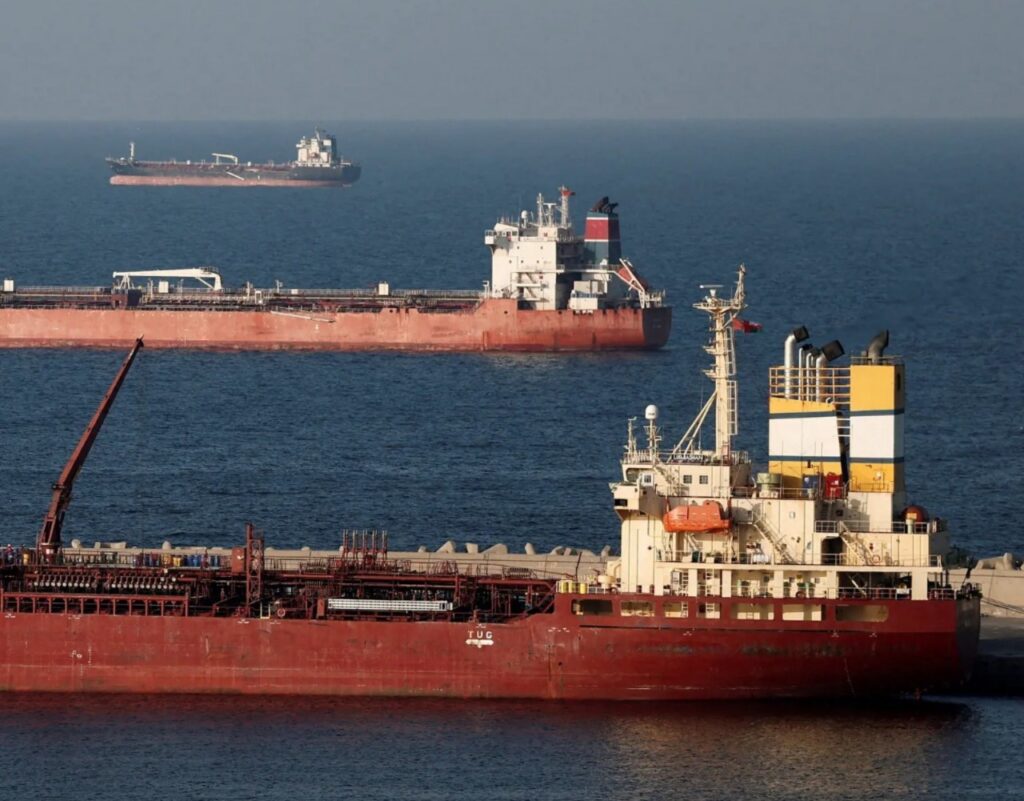 Guerra en Irán y bloqueo del estrecho de Ormuz retrasan 70 mil toneladas de ayuda alimentaria