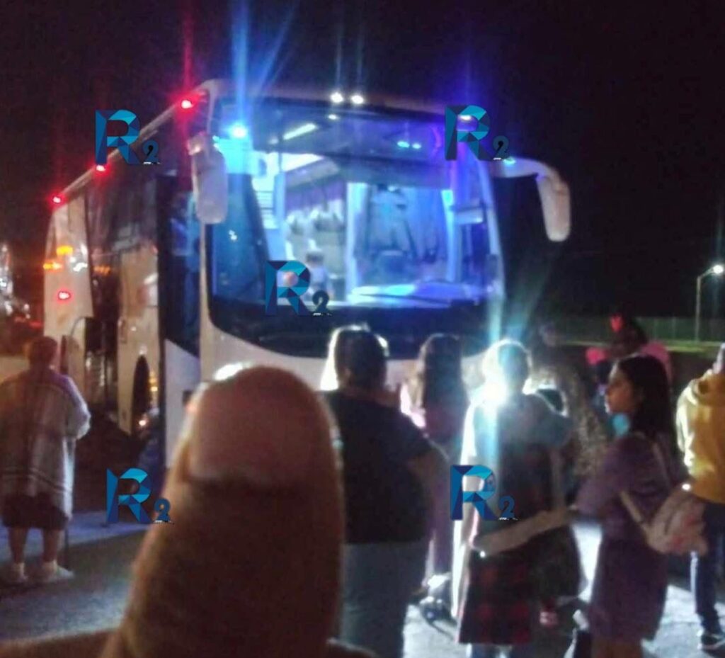 Exigen mejor atencion de camiones piratas, dejan tirados a pasajeros de Parral y Chihuahua