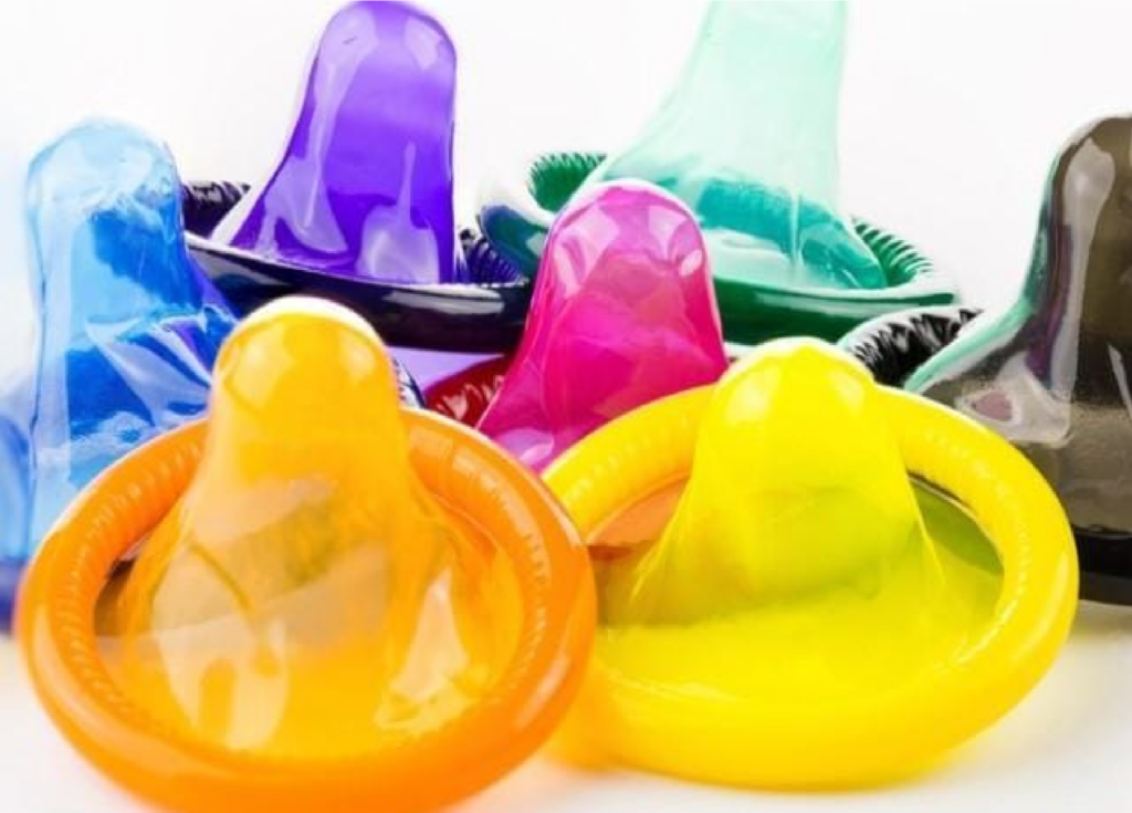 Condones de sabor: protección y placer en el sexo oral