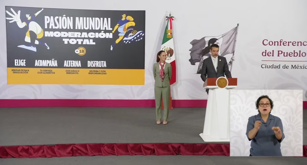 Claudia Sheinbaum anuncia el Mundial Social con transmisiones en plazas públicas
