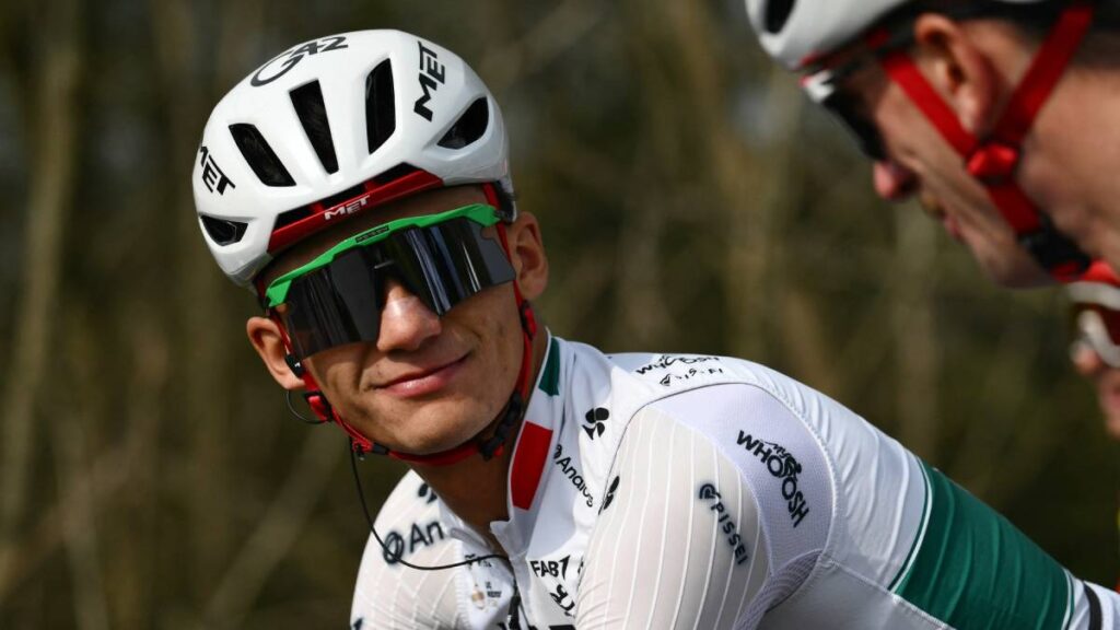 Isaac del Toro logra el puesto 13 en la Vuelta al País Vasco 2026