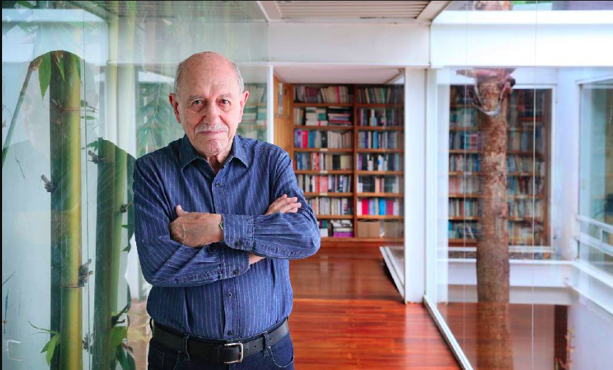 Néstor García Canclini es investido con el Doctorado Honoris Causa en Brasil