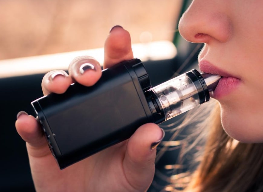 Se intoxican 3 estudiantes con un vapeador