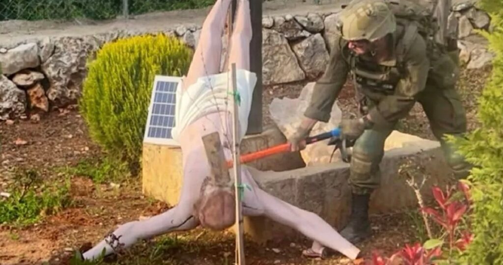 Ministro de Israel ofrece disculpas por soldado que destruyó imagen de Jesucristo