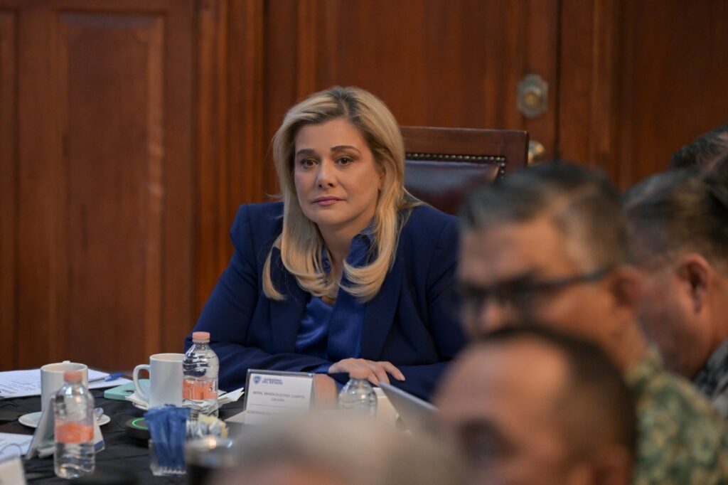 Maru Campos destaca cifras históricas en favor de las mujeres en Chihuahua durante Mesa de Seguridad