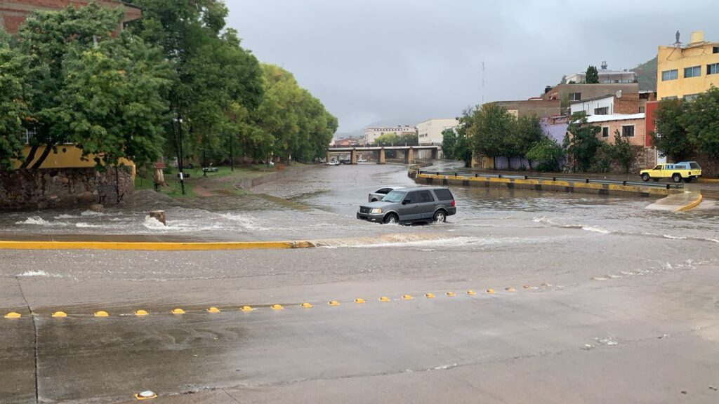 Emite Protección Civil aviso preventivo por vientos fuertes ocasionados por el frente frío 45