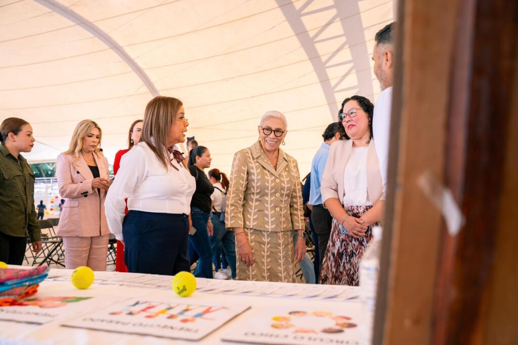 Reconocen a educadoras y educadores de Nayarit en Feria Didáctica 2026