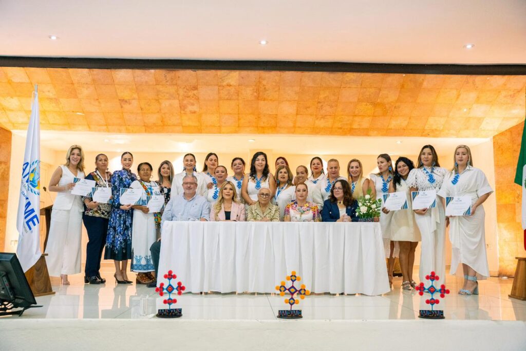 DIF Nayarit respalda liderazgo femenino en informe de AMEXME