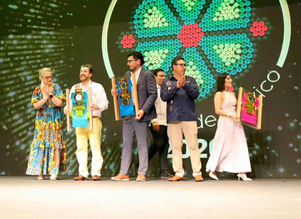 Triunfan experiencias turísticas de Chihuahua en dos categorías de los premios “Lo Mejor de México”
