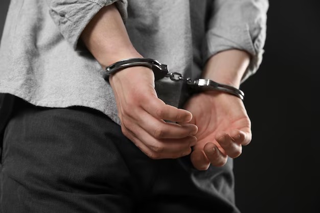 Solicitó un automóvil por aplicación y despojó al conductor del mismo