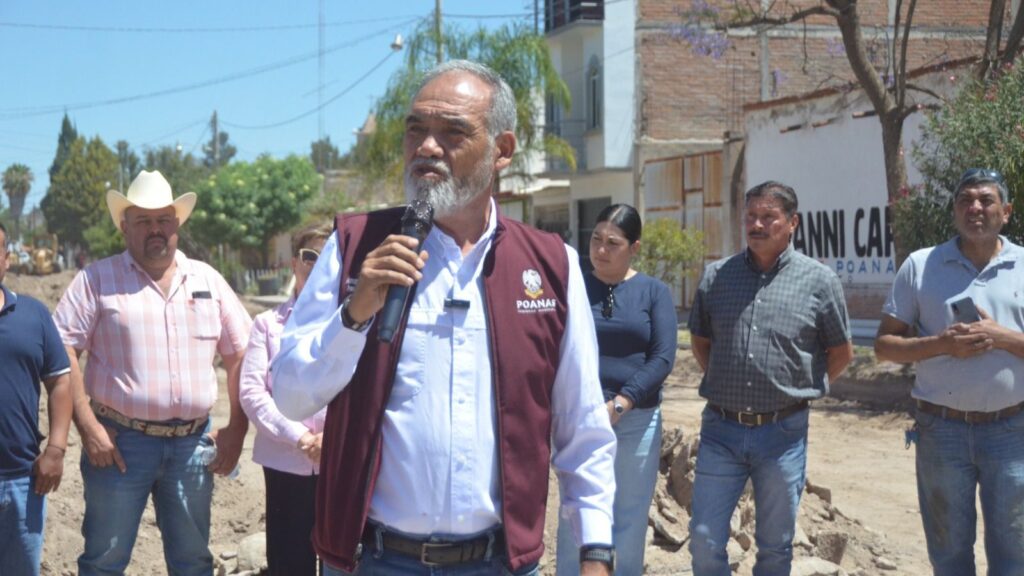 Supervisan Avances de Obra de Pavimentación en Villa Unión