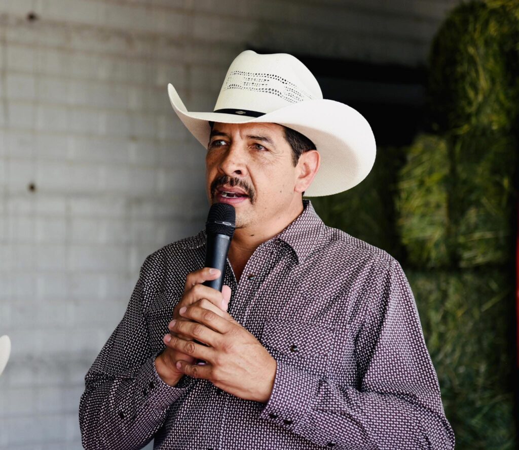 Alertan: sin moscas estériles, gusano barrenador avanza sin freno hacia Durango