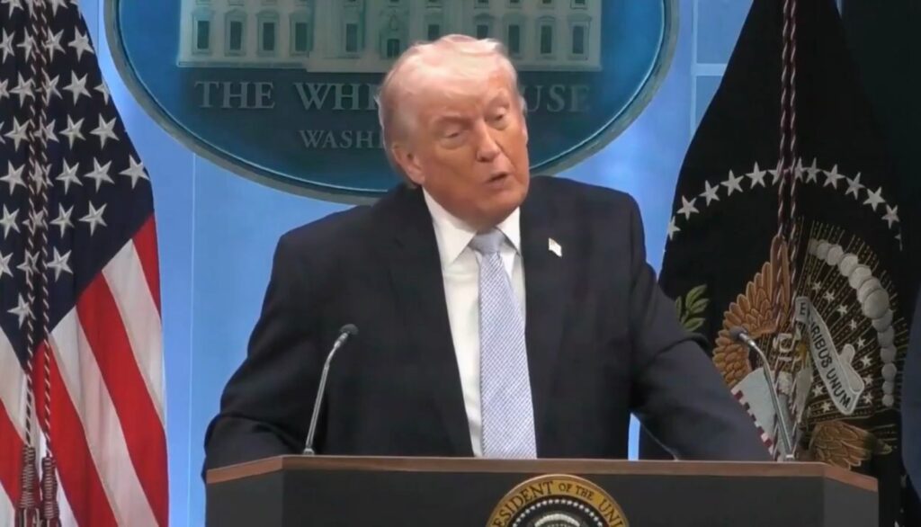 Trump amenaza con “aniquilar” Irán en una noche y fija ultimátum sobre el estrecho de Ormuz
