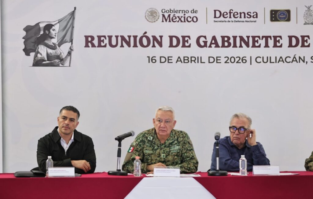 Harfuch y Rubén Rocha Moya encabezan reunión de seguridad en Sinaloa