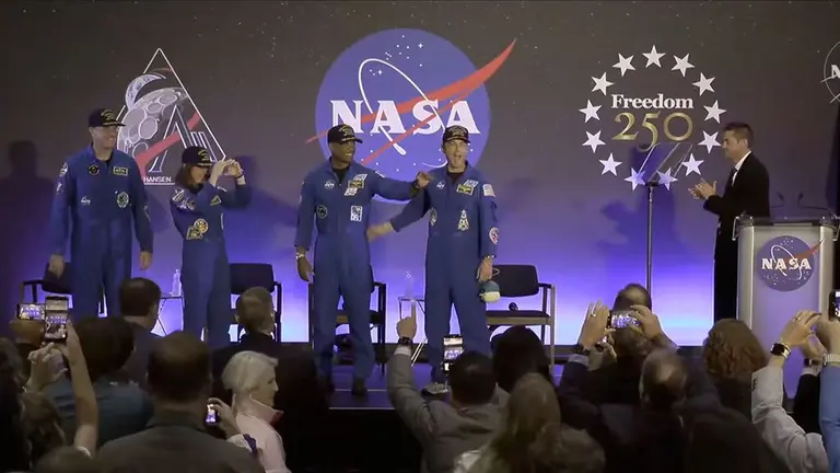 Tripulación de Artemis II relata su histórico viaje tras regresar de la Luna