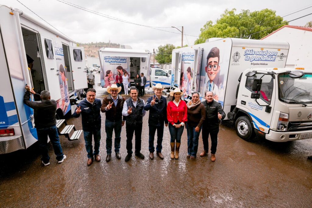 Esteban y Toño llevan caravanas médicas gratuitas a comunidades de la sierra de Durango