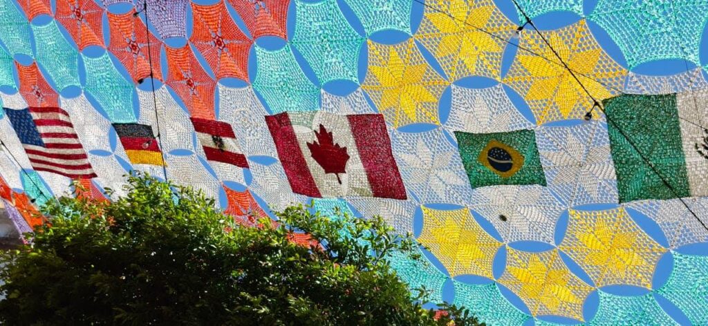 Tlaquepaque se llena de color rumbo al Mundial con el “Cielo Tejido” de artesanas de Etzatlán