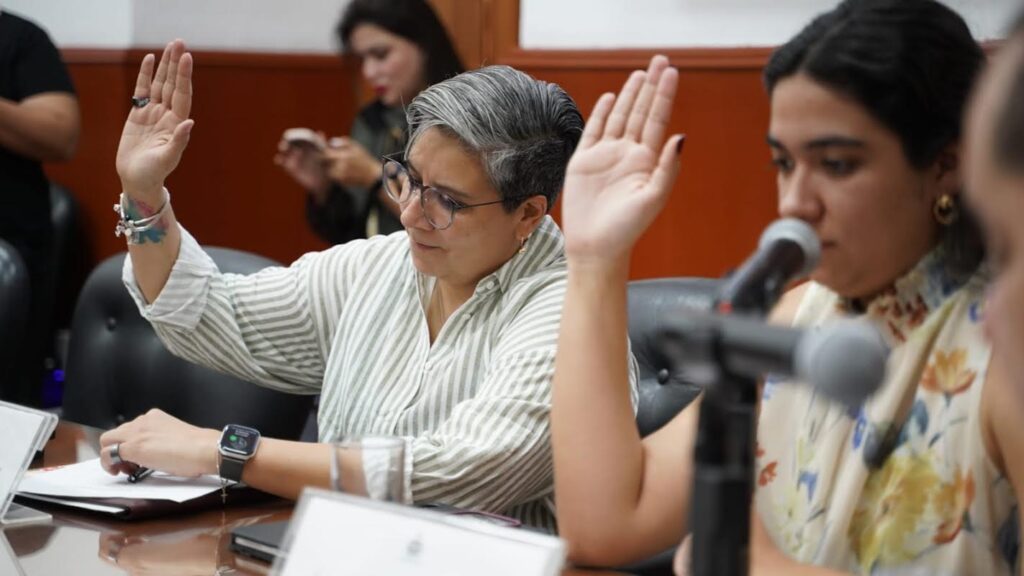 Avanza en el Congreso iniciativa para castigar el “fraude escolar” en Jalisco