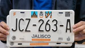 Este viernes concluye el canje de placas gratis; a partir de junio costarán $2,500.00