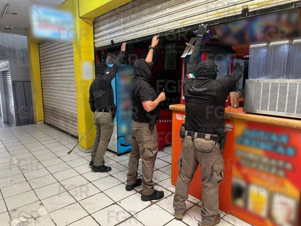 ¡Se acabó el juego! FGR asegura 14 máquinas tragamonedas en cateos realizados en Santiago