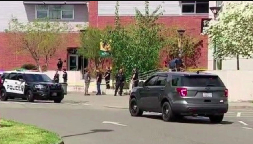 Aumenta a cinco la cifra de heridos por apuñalamiento en escuela de Washington