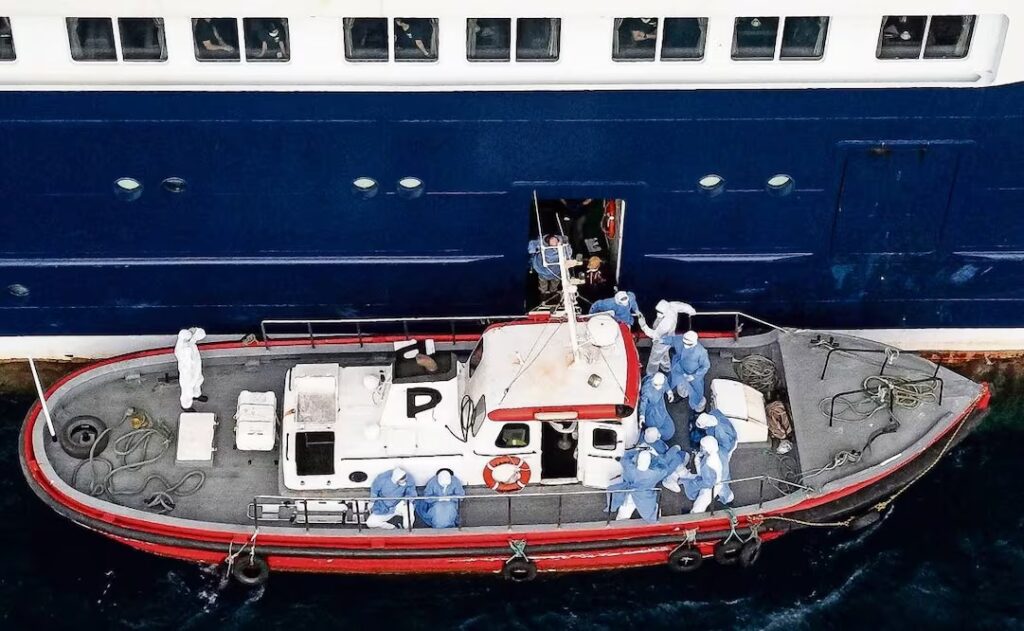 Director de la OMS viajará a Canarias para supervisar evacuación de crucero con hantavirus
