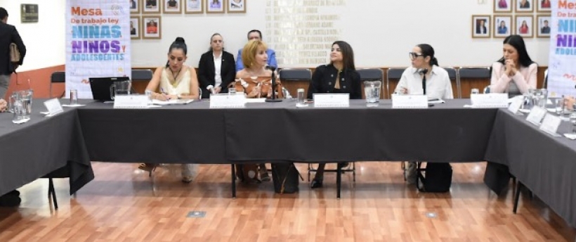 Buscan fortalecer en Jalisco el derecho de niñas, niños y adolescentes a vivir en familia