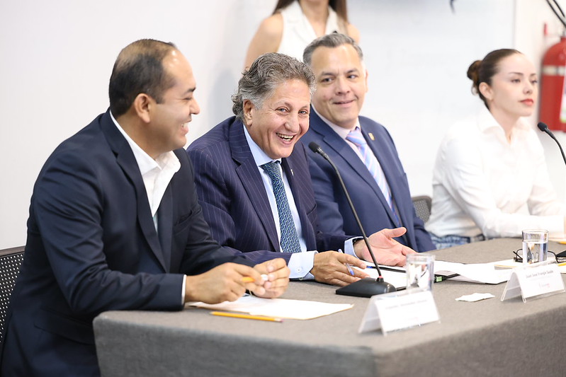 Zapopan lanza EvaBot, asistente virtual de salud disponible 24/7
