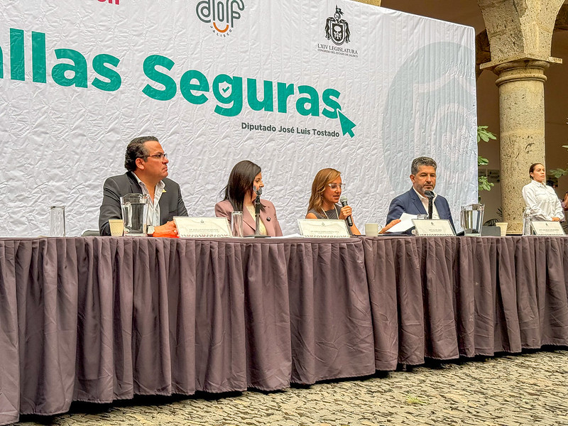 Jalisco aprueba Ley de Pantallas Seguras para proteger a niñas, niños y adolescentes en entornos digitales