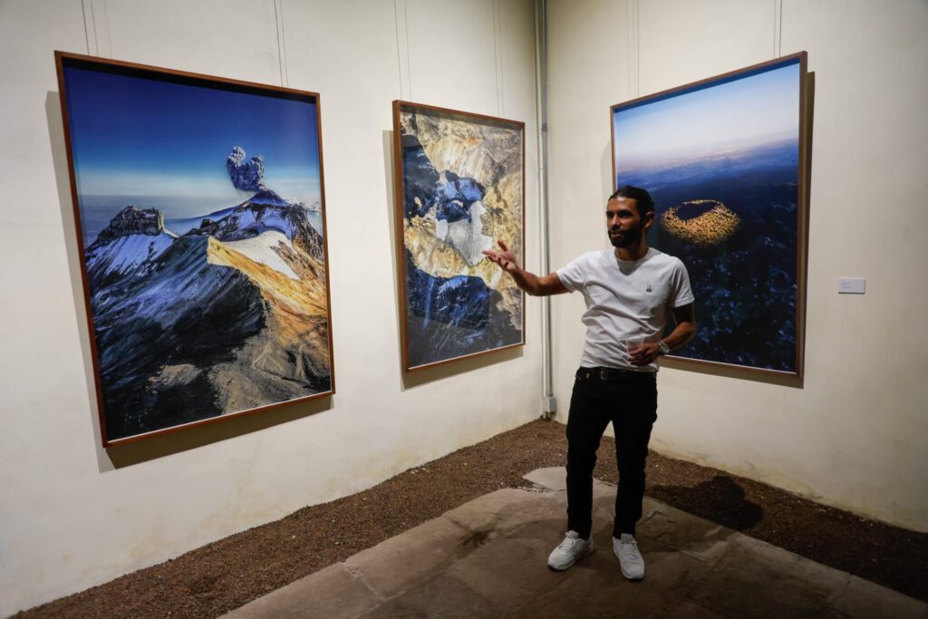 Exposición de Santiago Arau redescubre volcanes y lagos de la CDMX