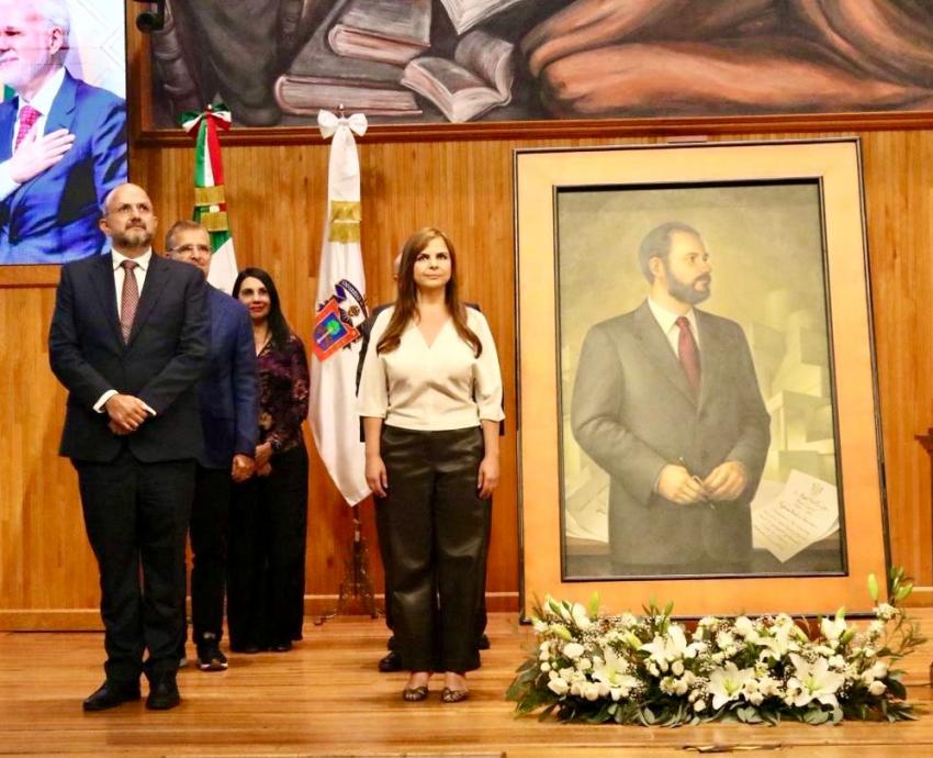 UdeG rinde homenaje a Raúl Padilla López en su 72 aniversario de natalicio