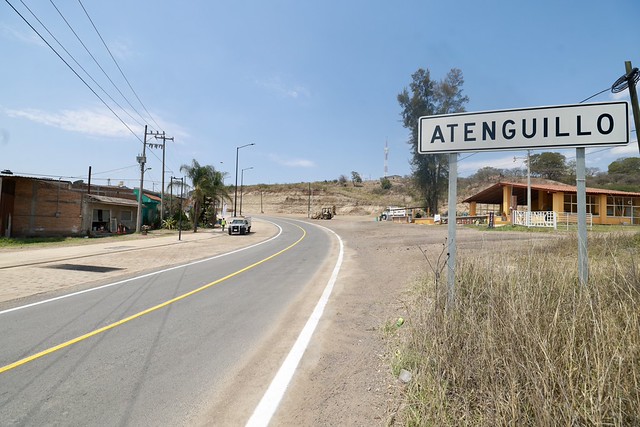 Entrega Lemus corredor turístico y obras de movilidad segura en Atenguillo