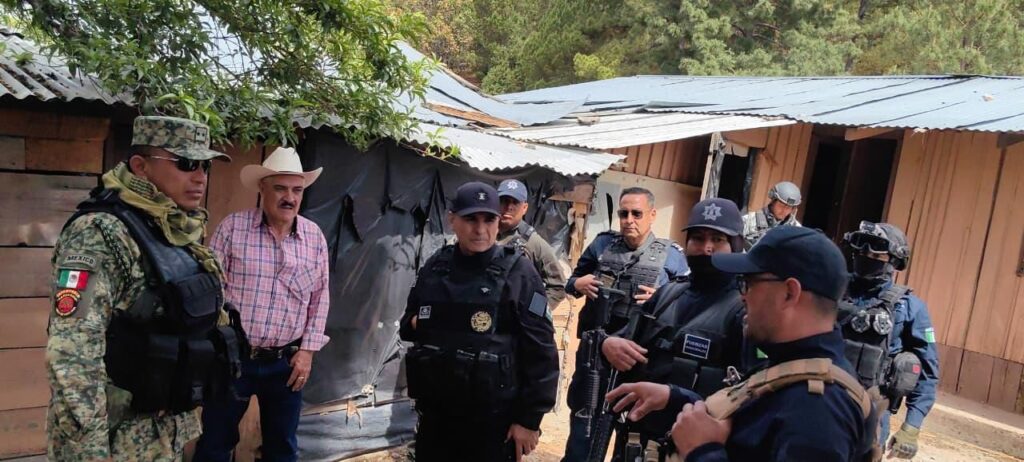 Comienzan a restablecerse las actividades y seguridad en El Durazno, Tamazula: Óscar Galván