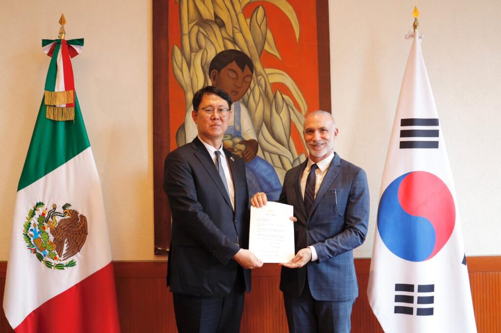 Embajador de Corea del Sur presenta cartas credenciales en la SRE