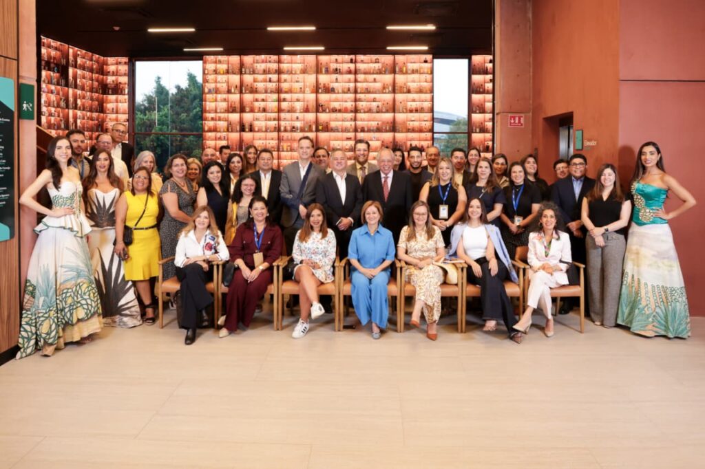 Analizan protección internacional de productos con denominación de origen