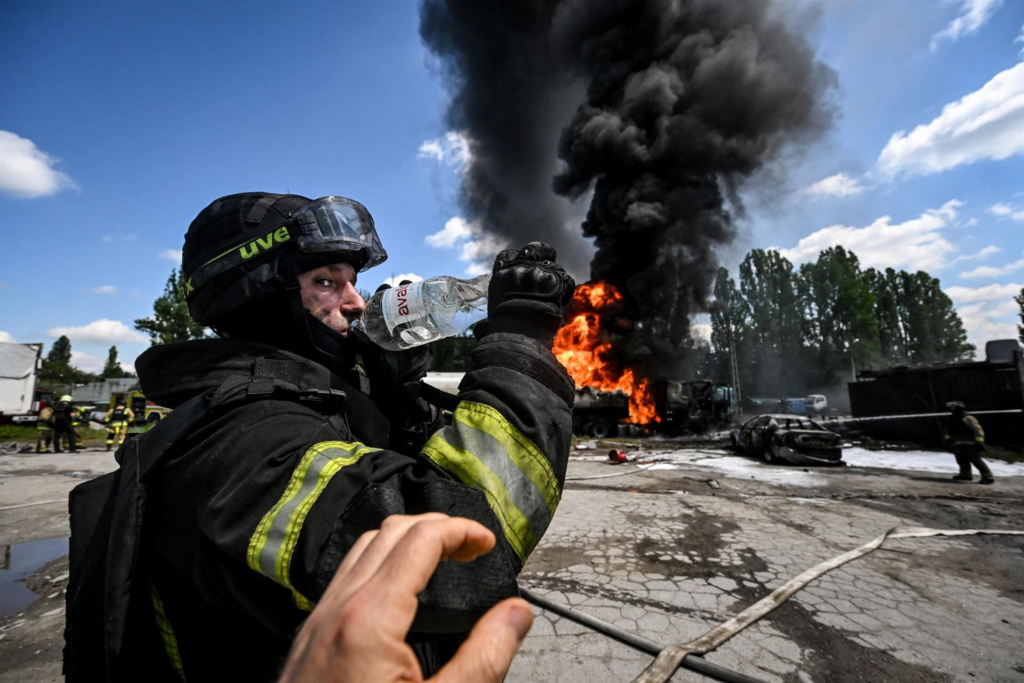 California declara emergencia por riesgo de explosión química