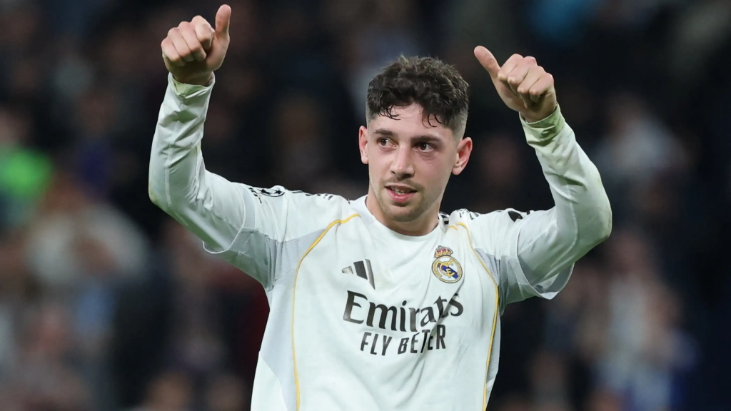 Gigantes europeos siguen de cerca a Federico Valverde