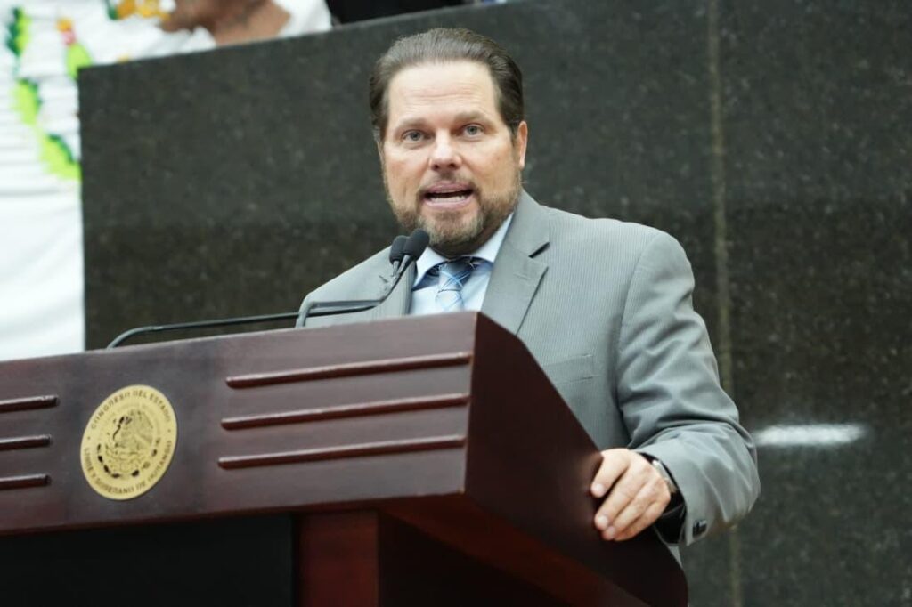 Morena propone capacitación obligatoria para diputados en Durango