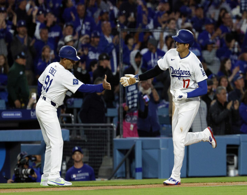 Braves y Dodgers chocan en serie que podría anticipar la postemporada