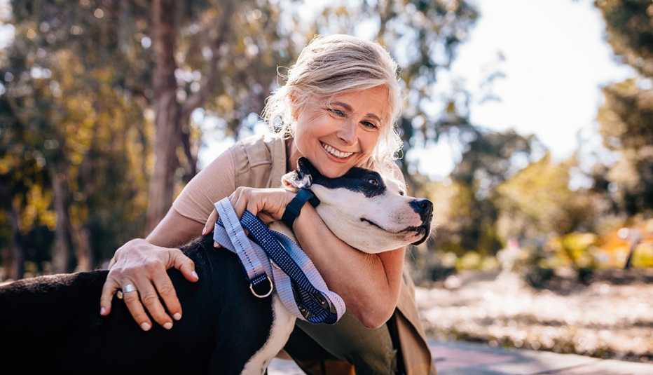 Tener un perro podría ayudarte a vivir más y mejorar tu salud
