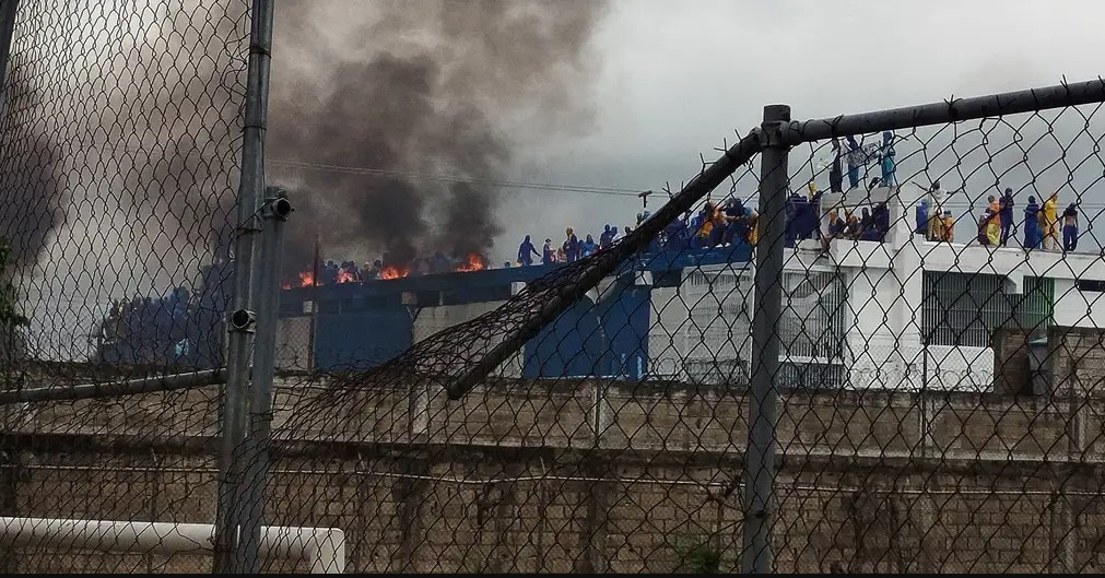Presos toman cárcel de Barinas y denuncian torturas en Venezuela