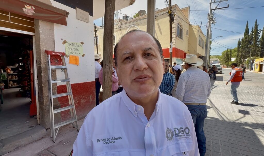 Gobiernos deben regular mercado ganadero: Ernesto Alanís